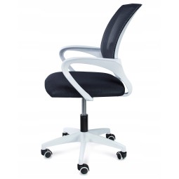 Ergonomikus irodai szék fekete színben