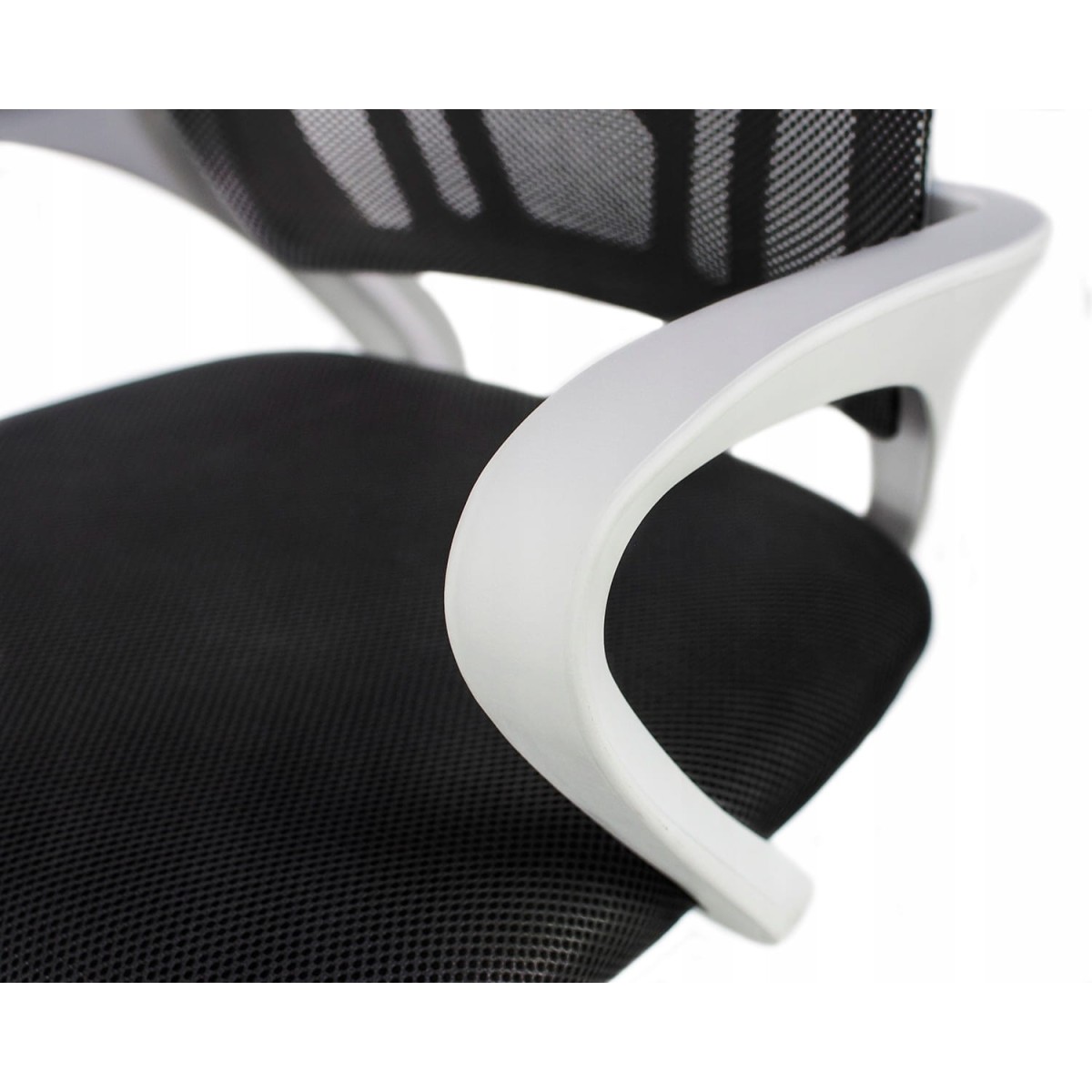 Ergonomikus irodai szék fekete színben