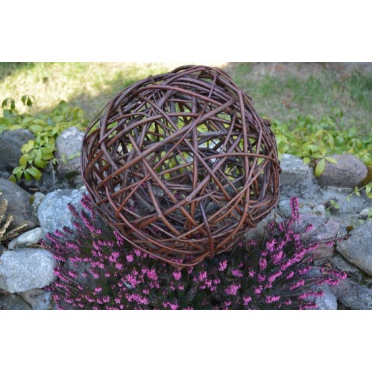 Kerti fonott gömbök 20 cm