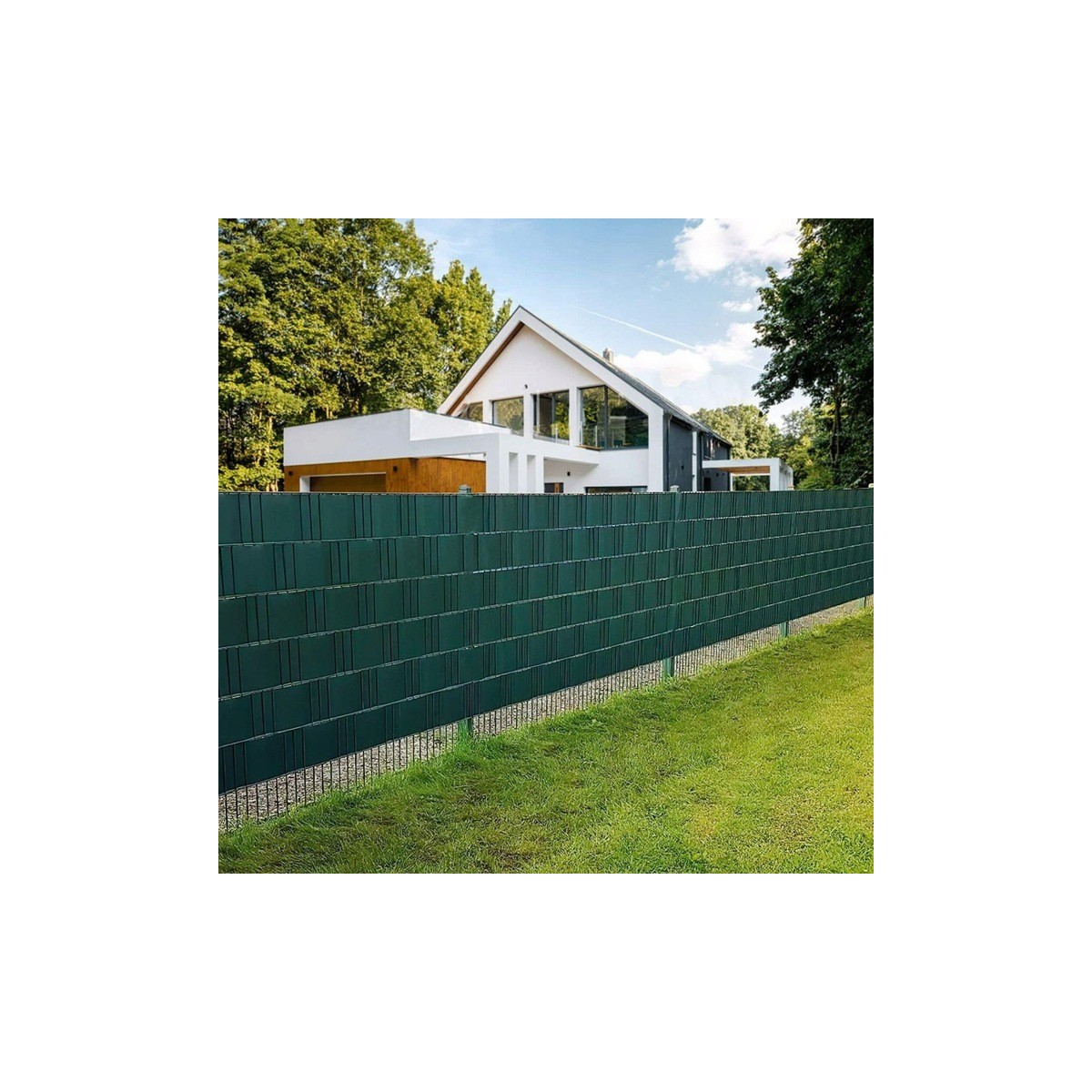 PVC szalag kerítéshez, fehér színben, méret: 19 cm x 35 m, ingyenes csipeszekkel