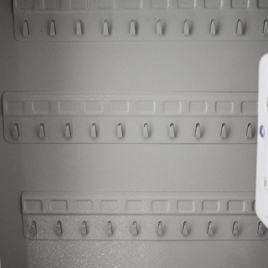 Elektronikus széf 48 kulcs számára, világosszürke színű