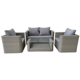 Rattan teraszbútor dohányzóasztallal