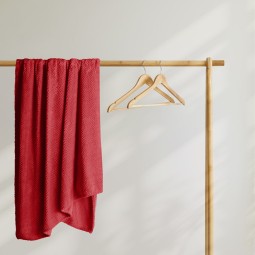 Puha piros HENRY takaró, jacquard stílusú 70x150