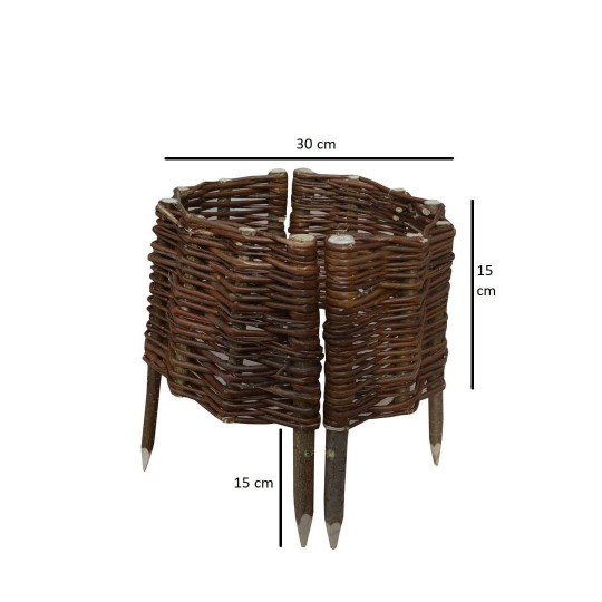 Palánkszerű fonott gyűrű, 30 cm átmérőjű és 15 cm magas.