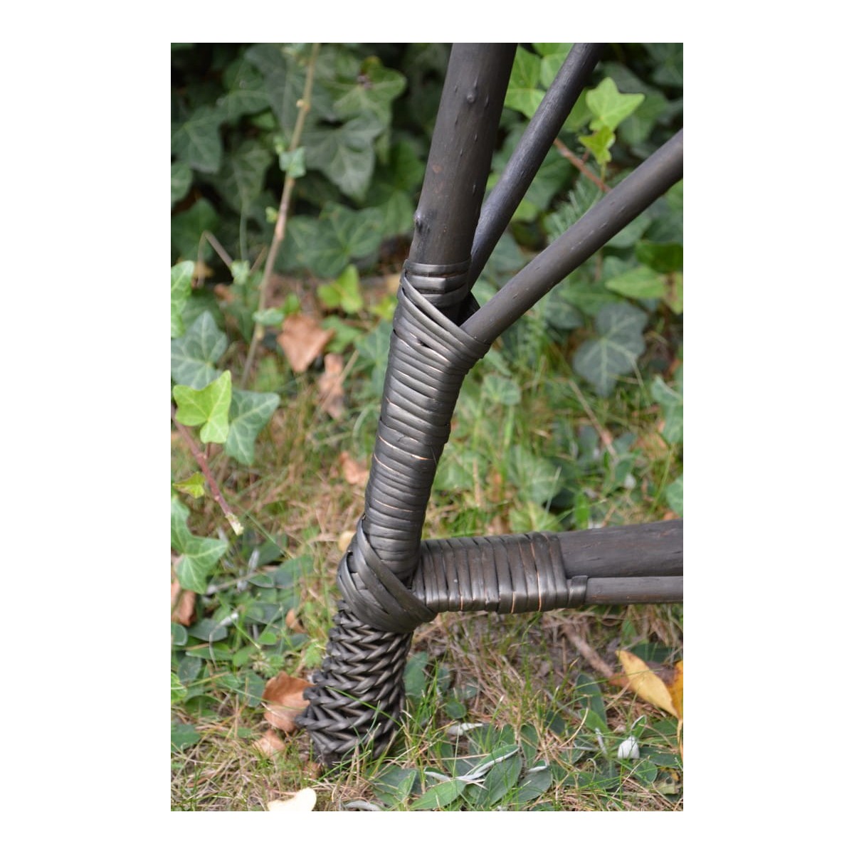 Ovális fonott asztal üveglappal - wenge