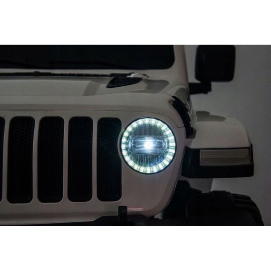 Gyermek elektromos autó Jeep Wrangler fekete színben, bőrüléssel és EVA kerekekkel.