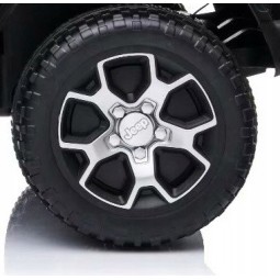 Gyermek elektromos autó Jeep Wrangler fekete színben, bőrüléssel és EVA kerekekkel.