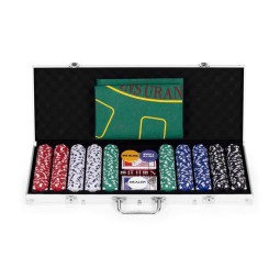 Póker és blackjack készlet – 500 darab zseton, 2 kártyapakli, dobókockák, játékszőnyeg és bőrönd