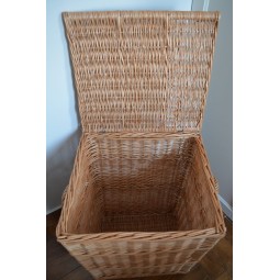 Természetes fonott szennyeskosár, magassága 60 cm