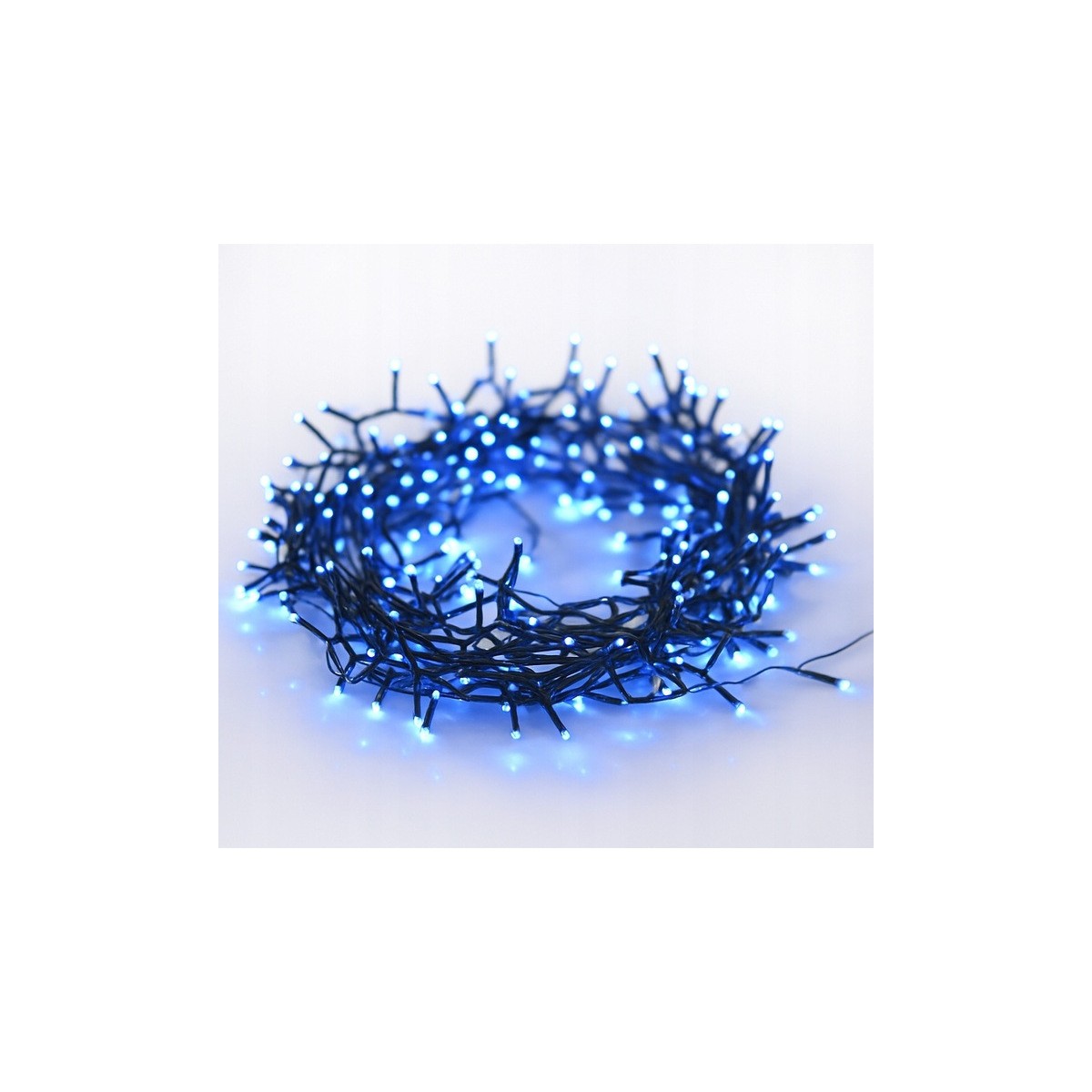 Gyönyörű karácsonyi LED fényfüzér, 500 LED kék színben