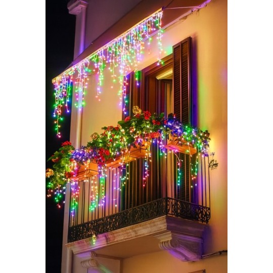 Színes világító jégcsapok, 300 LED