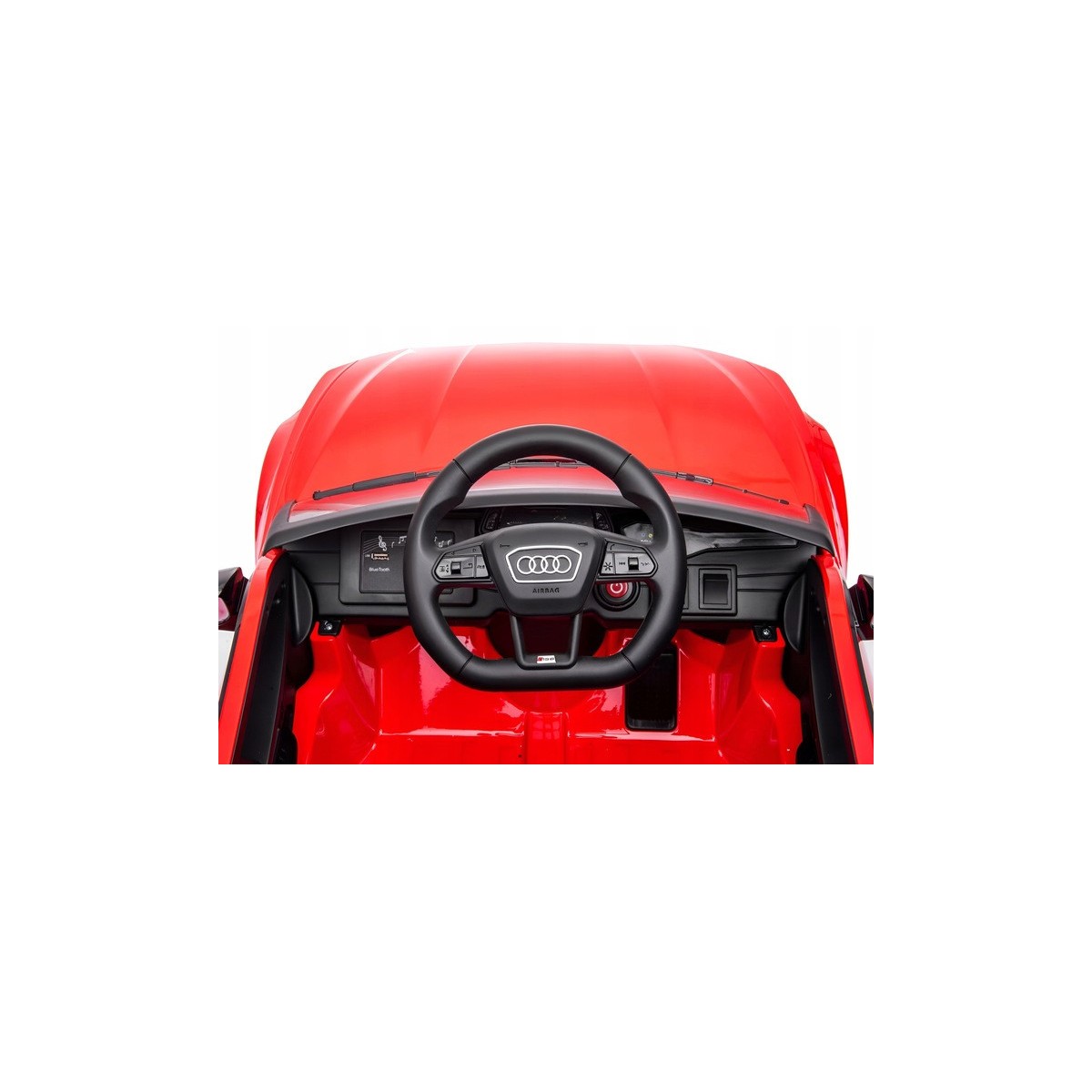 Luxusos piros elektromos Audi RS6 kisautó