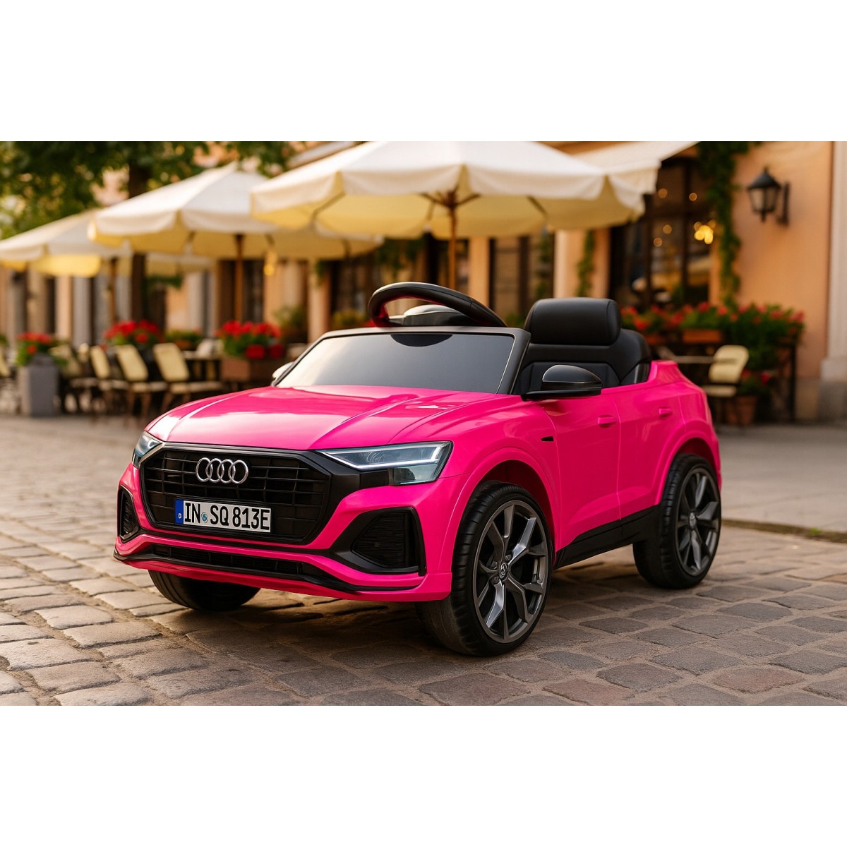 Luxus gyerekautó Audi RSQ8 rózsaszínben