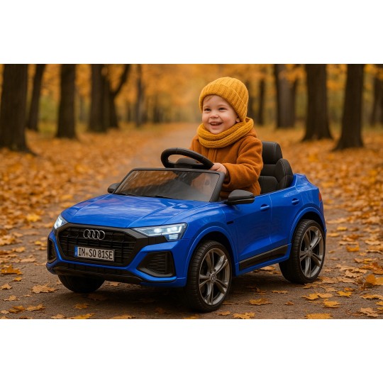 Kék Audi RSQ8 távirányítós gyerekautó