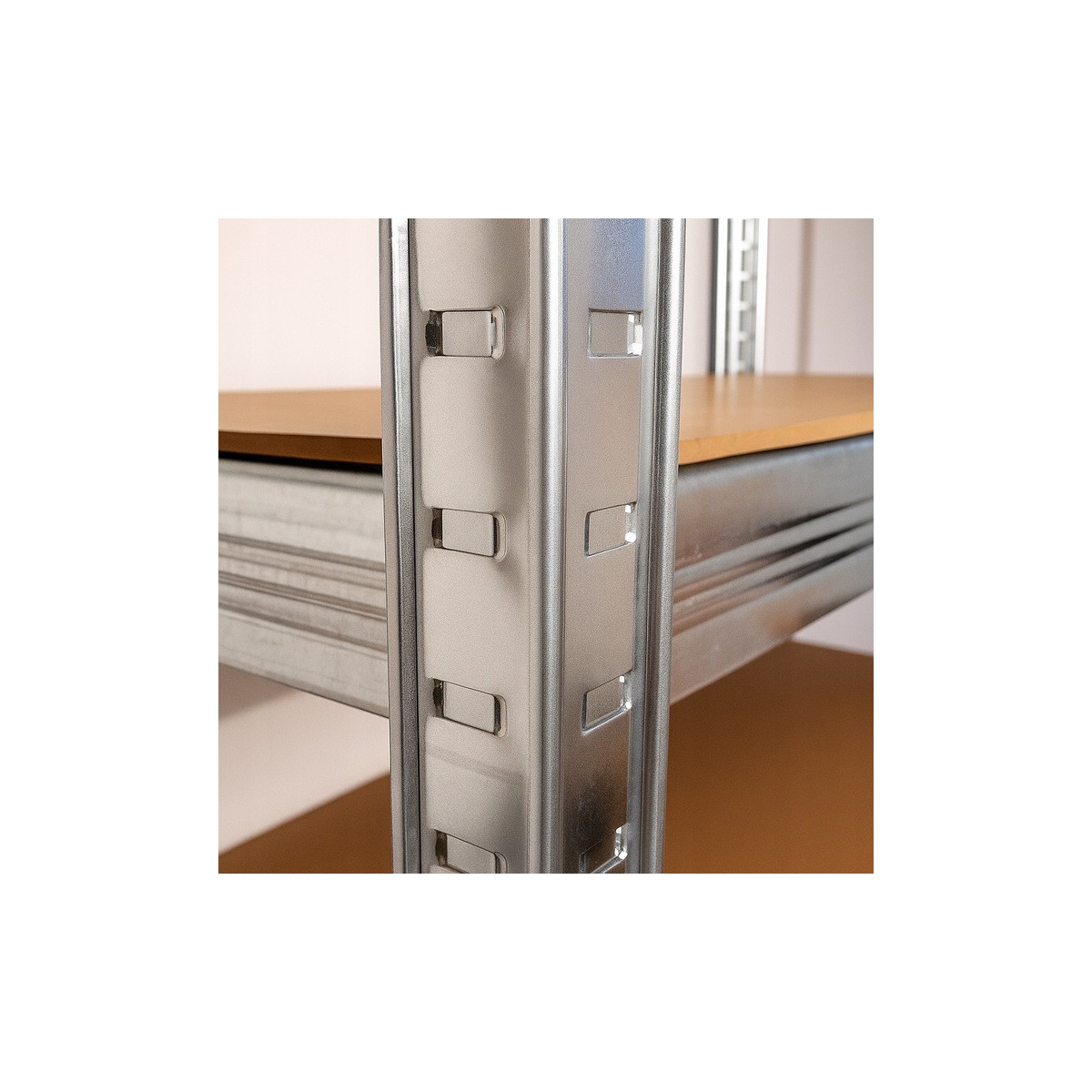 Keskeny fém állvány 180×40×40 cm | 5 polcos | Teherbírás 875 kg | Csavarmentes