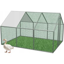 Baromfiól, állatok karámja 4,5 x 3 x 1,95 m