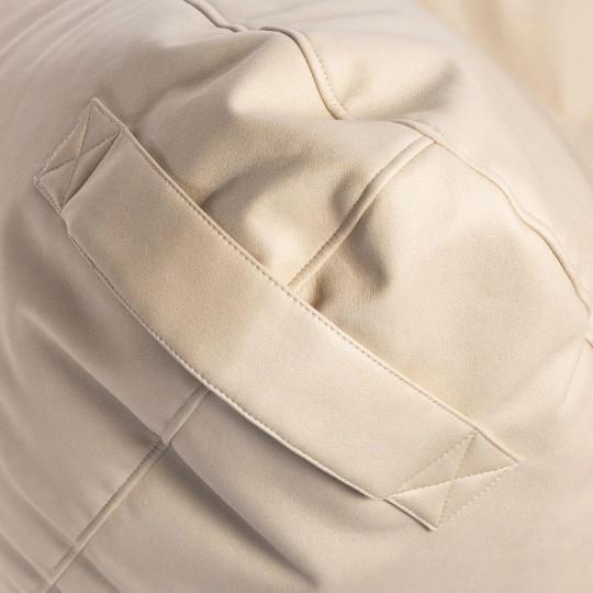 Mini Keiko Vega olvasó- és relaxfotel bézs színben.