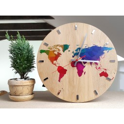 Falióra VILÁGTÉRKÉP - színes tölgyfából 33 cm