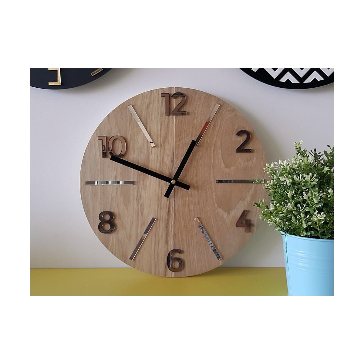 Aksel tükörhatású fa falióra 33,5 cm