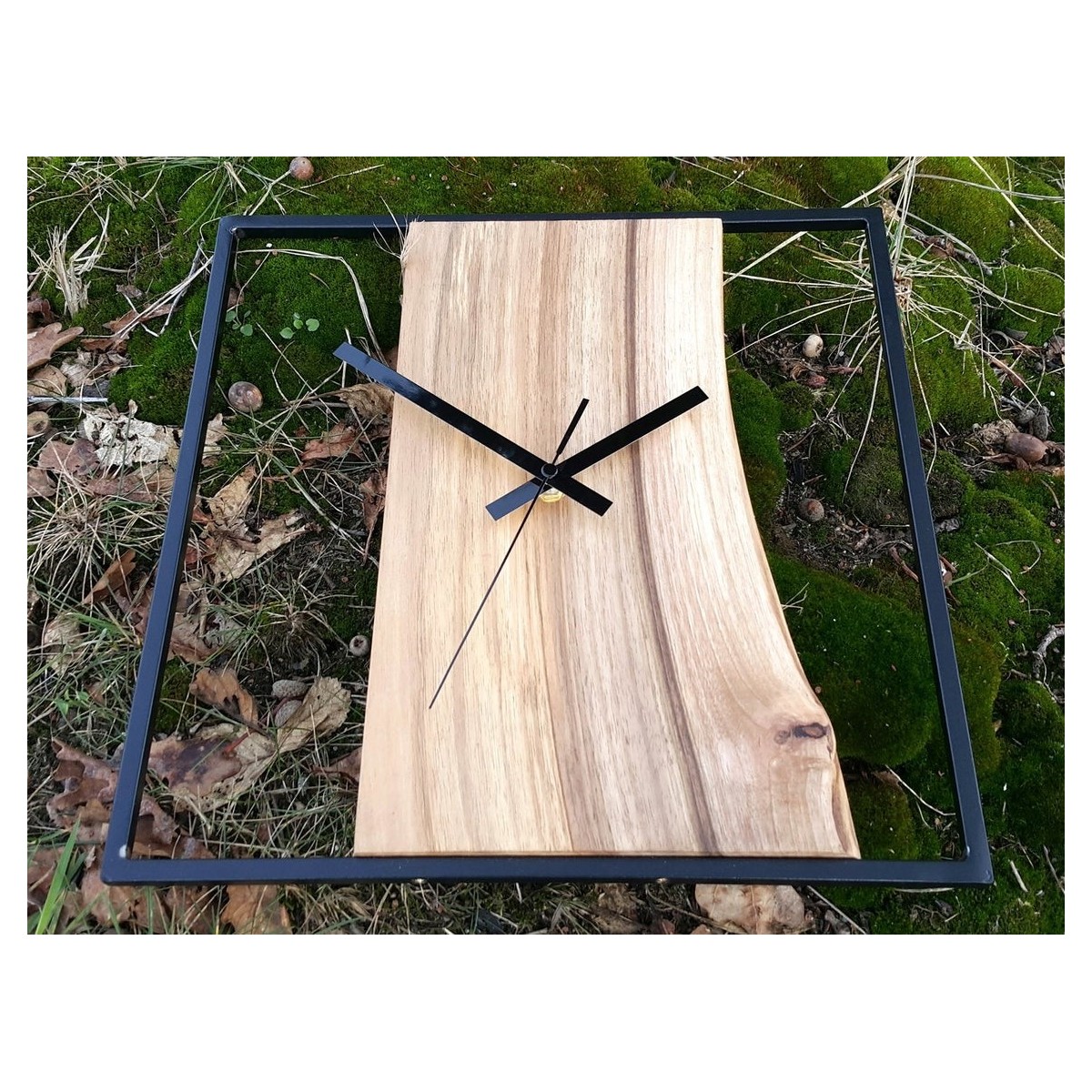 Retro dizájnú fém falióra, diószínű, 33 cm