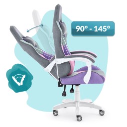 Gyerek játékszék szív alakú párnával
