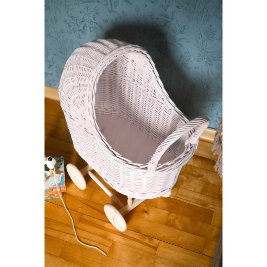 Rózsaszín fonott babakocsik játékbabáknak