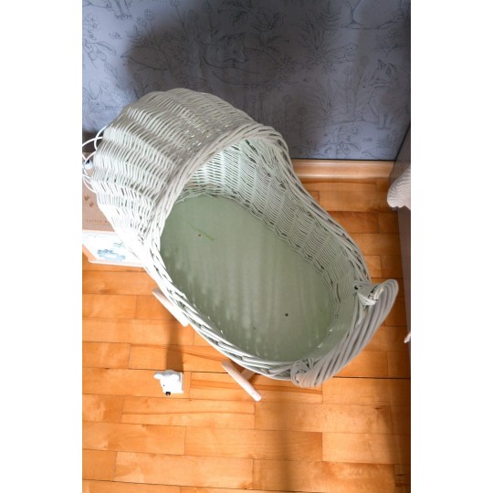Zöld fonott babakocsi babáknak szuper áron