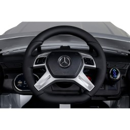 Fehér elektromos gyerekautó Mercedes-Benz ML350